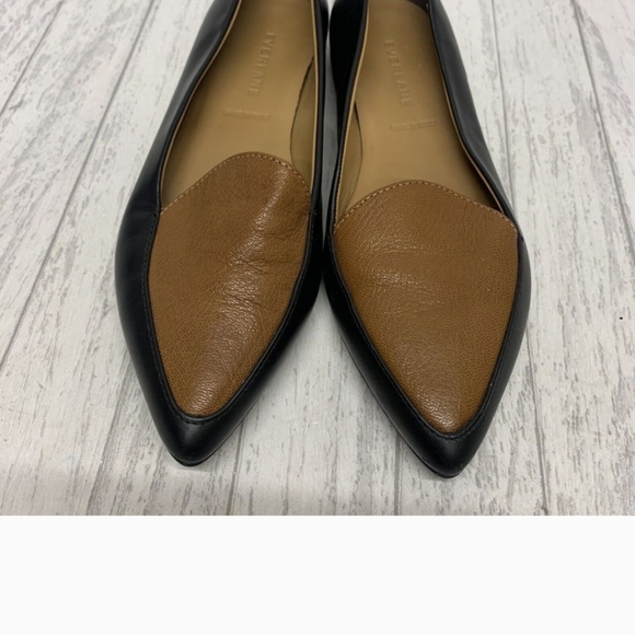 Womens Size 5.5 Everlane The Modern Point Loafers EUC - Picture 2 of 7